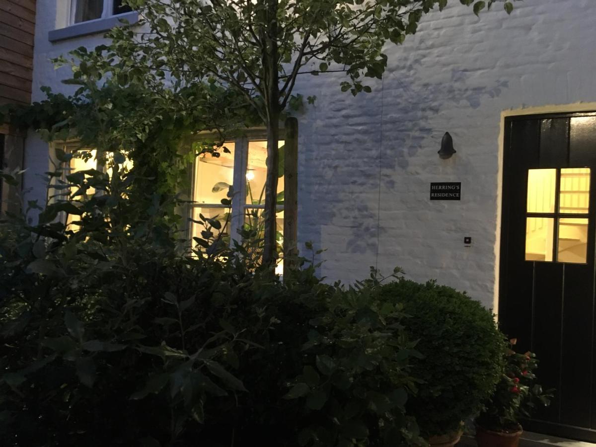 The Herring'S Residence - Stylish Private Cottage With Breakfast In Historic Center - Adults-Only Bruges Exterior photo